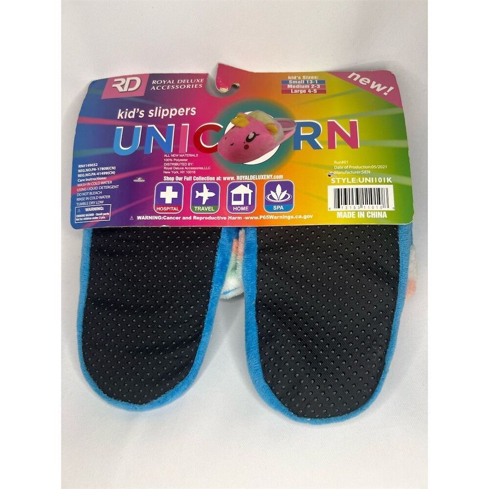 Kids Blue Penguin Slippers Size 4-5 Plush Slip-On Non-Slip Soles - Picture 2 of 2